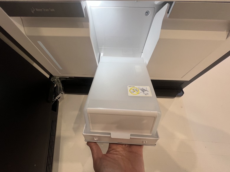 【快閃店現場體驗】LG Styler 蒸氣電子衣櫥第二代-「品味護衣」我都要，三機一體，一站搞定