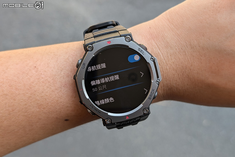 華米 Amazfit T-Rex 3 軍規運動手錶｜風格硬派，專為戶外探險而生！