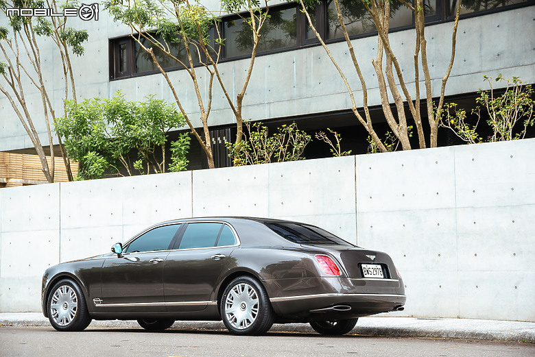 特別企劃|品牌旗艦房車的承先啟後,關於Bentley Flying Spur與Mulsanne的世代傳承!