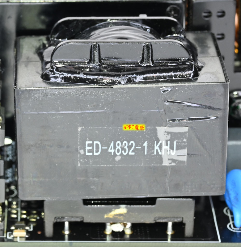 點我看大圖 支援ATX3.1及ATX12VO雙標準的ENERMAX PlatiGemini 1200W白金全模組化電源開箱