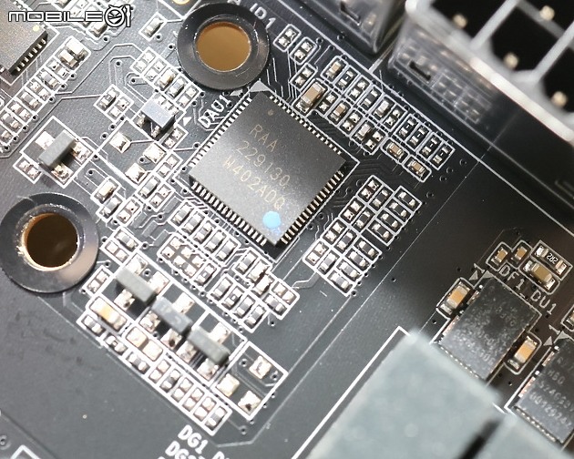 AI SNATCH 導入 Z890 AORUS MASTER 開箱