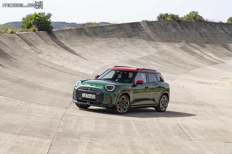【2024巴黎車展】MINI JCW Electric/Aceman連袂亮相，新一代純電小鋼砲、性能小休旅誕生！