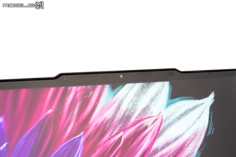 Lenovo Yoga Slim 7i Aura Edition｜體驗再升級的輕薄 AI 筆電！
