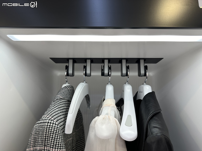 【現場體驗】LG Styler 蒸氣電子衣櫥第二代，內建高壓蒸氣掛燙機，AI護理衣物