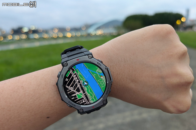 華米 Amazfit T-Rex 3 軍規運動手錶|風格硬派,專為戶外探險而生!