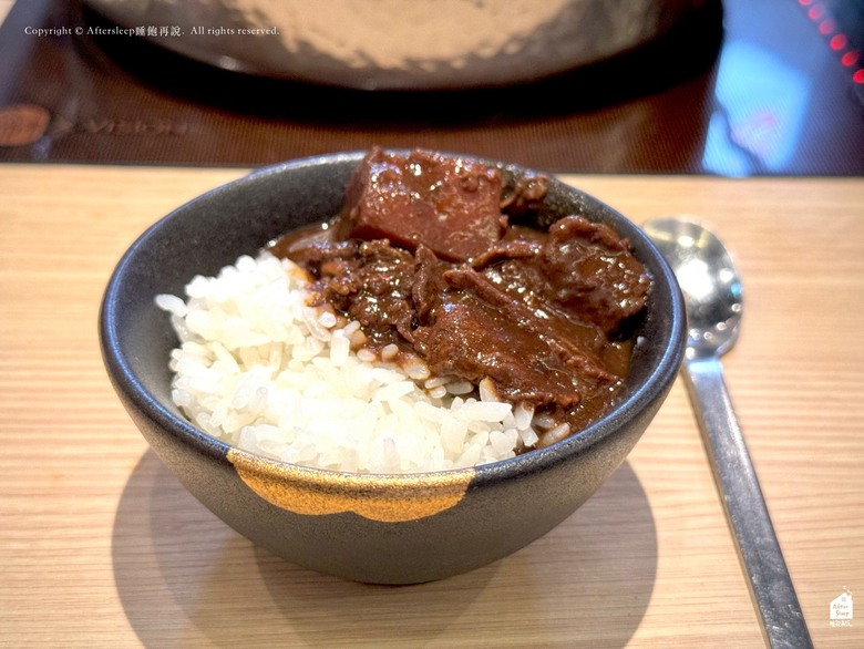點我看大圖 高雄前鎮|和牛涮日式放題鍋物夢時代店_王品集團和牛火鍋吃到飽