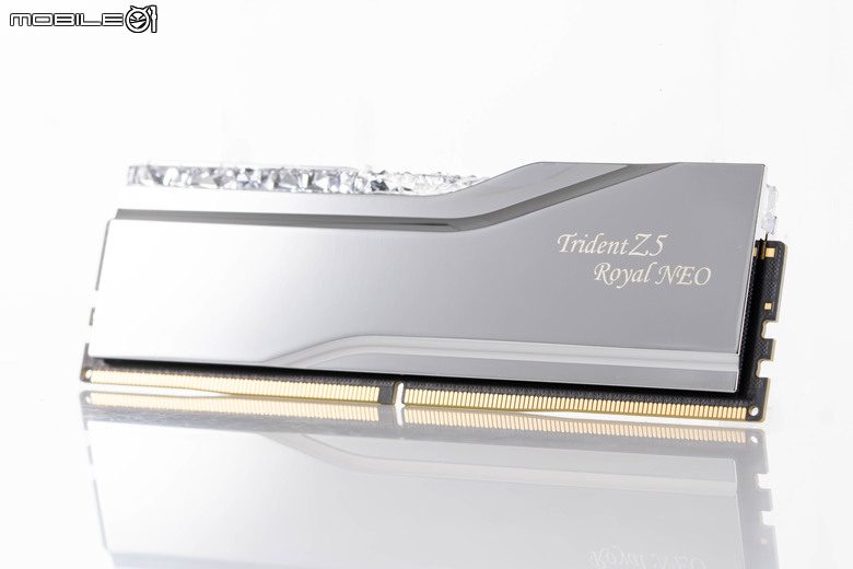 芝奇 G.Skill Trident Z5 Royal Neo 皇家戟 EXPO DDR5-8000 超頻記憶體開箱實測 將 AMD 平台推向更高時脈效能