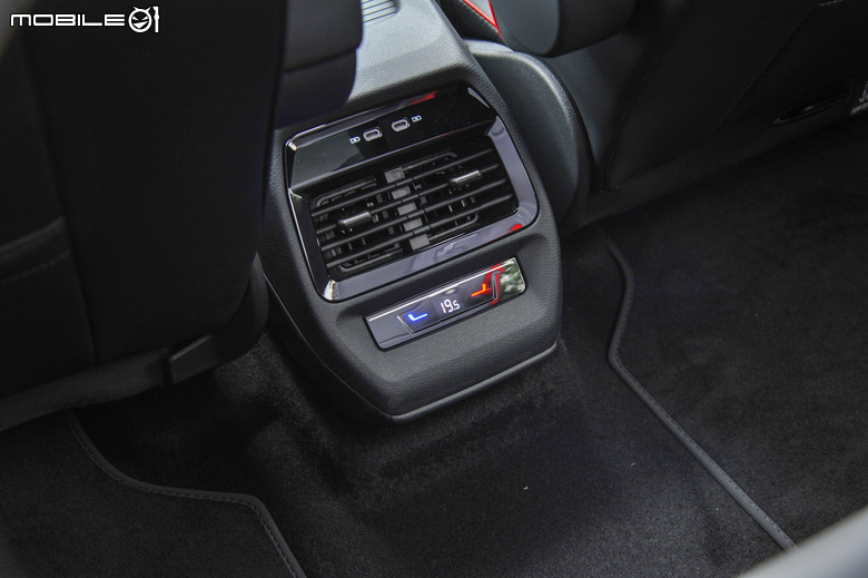 Volkswagen ID.4/ID.5 試駕｜主力電車終於到位，均衡表現值得等待！