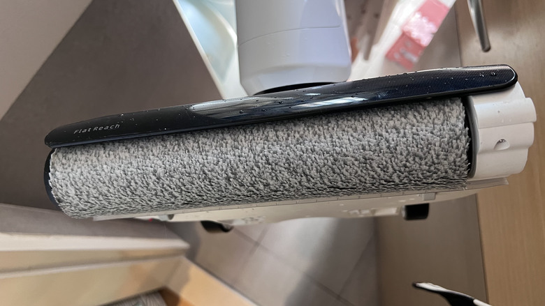[好物推薦] 高CP值√ 養貓家庭必備！Roborock Flexi Lite 吸拖洗地機使用心得分享