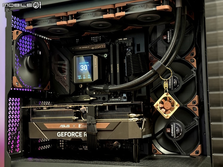 無光黑色信仰貓頭鷹 ft. Antec C7 ARGB