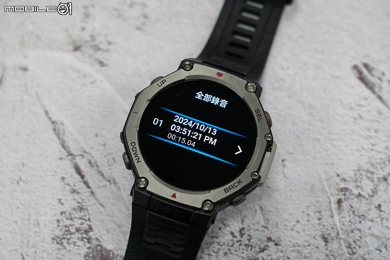 華米 Amazfit T-Rex 3 軍規運動手錶｜風格硬派，專為戶外探險而生！