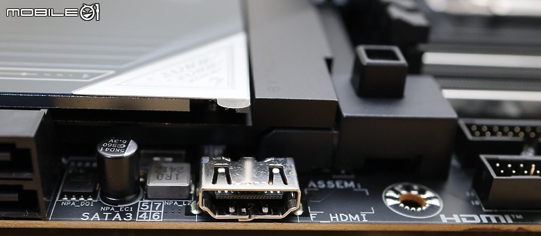 AI SNATCH 導入 Z890 AORUS MASTER 開箱