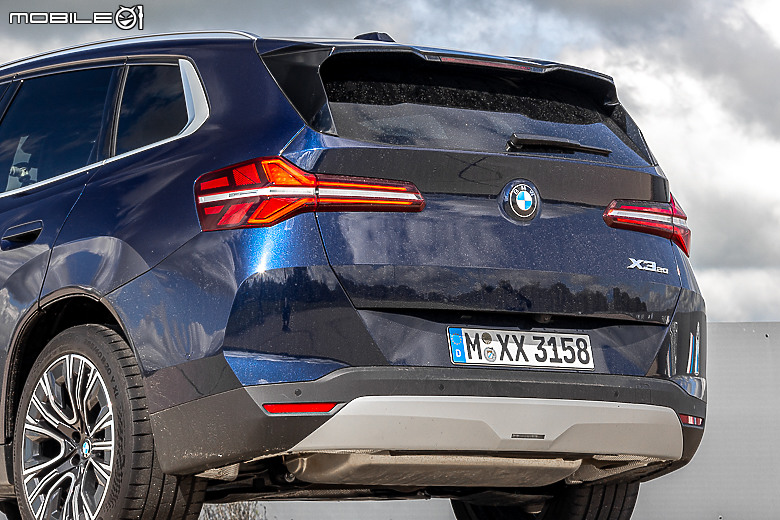 BMW 大改款 X3 德國試駕|加諸科技新風貌,再度擦亮 SAV 招牌!