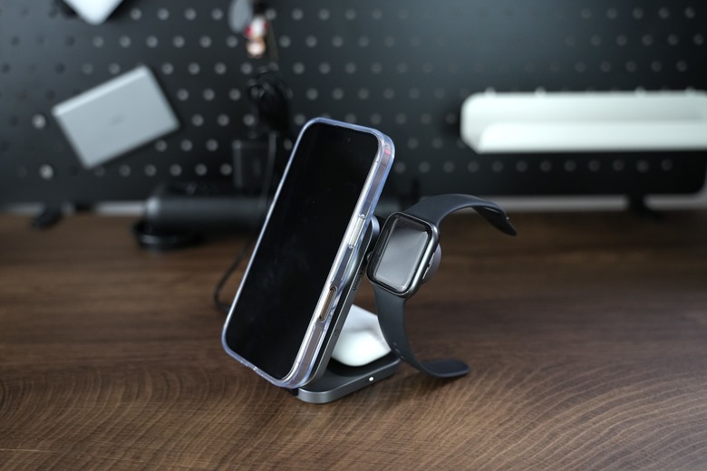 AUKEY MagFusion Z 三合一無線充電器｜一次解決充電線困擾！