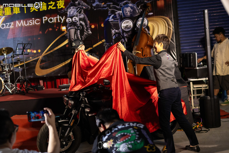 TRIUMPH英倫之夜活動暨Rocket 3 GT Storm交車—台中場