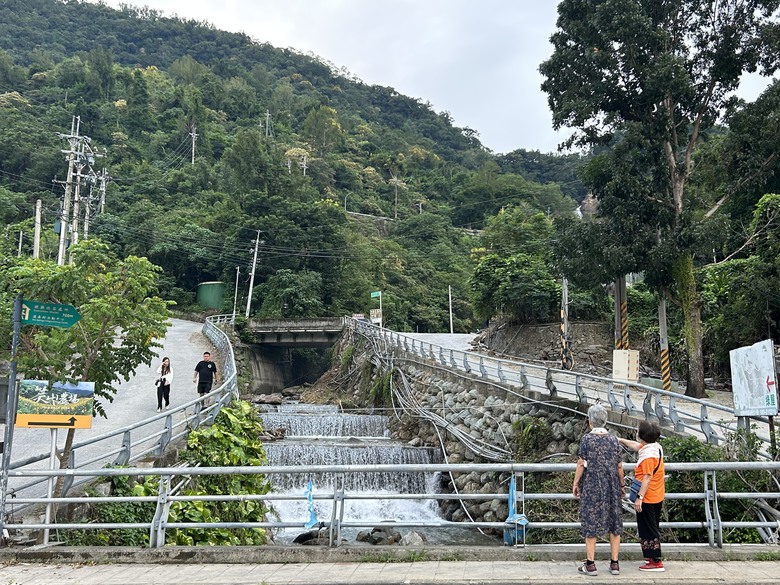 登山健行最親民的知本白玉瀑布
