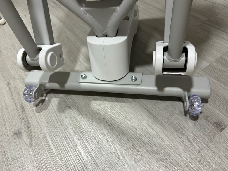 買了一台BGYM E2330小折橢圓機,可以實現居家健身自由......吧?
