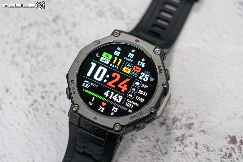 華米 Amazfit T-Rex 3 軍規運動手錶｜風格硬派，專為戶外探險而生！