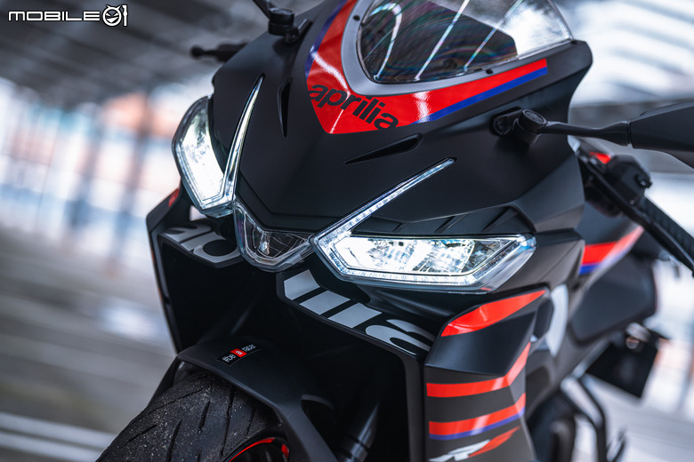 Aprilia RS 457試駕｜藏不住的武鬥派熱血！同級最強雙缸小獅王！