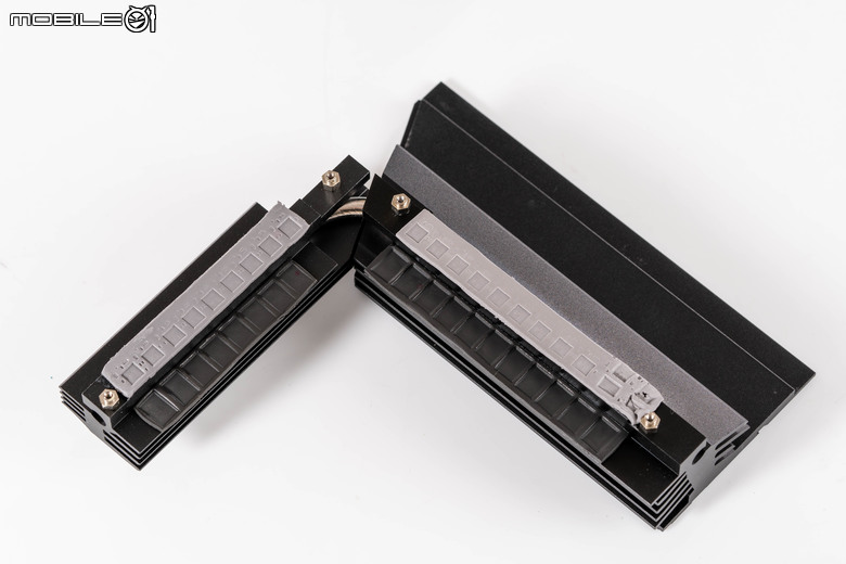 技嘉 X870 AORUS ELITE WiFi 7 主機板開箱實測 在低調外觀設計下提供更多性能潛力平台選擇