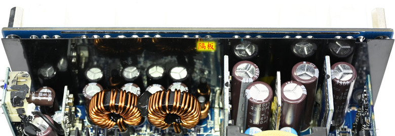 Super Flower振華LEADEX VII PRO 1000W白金全模組化電源開箱