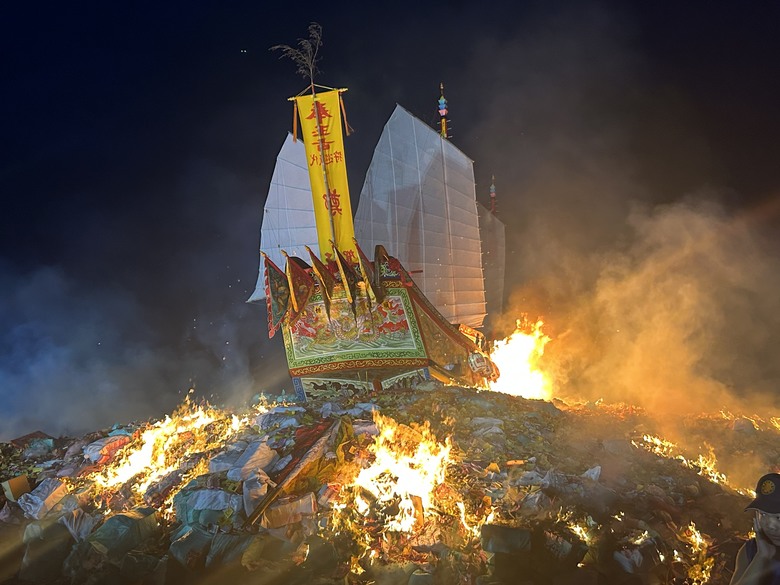 騎遊東港迎王祭典(順風相送)送王篇