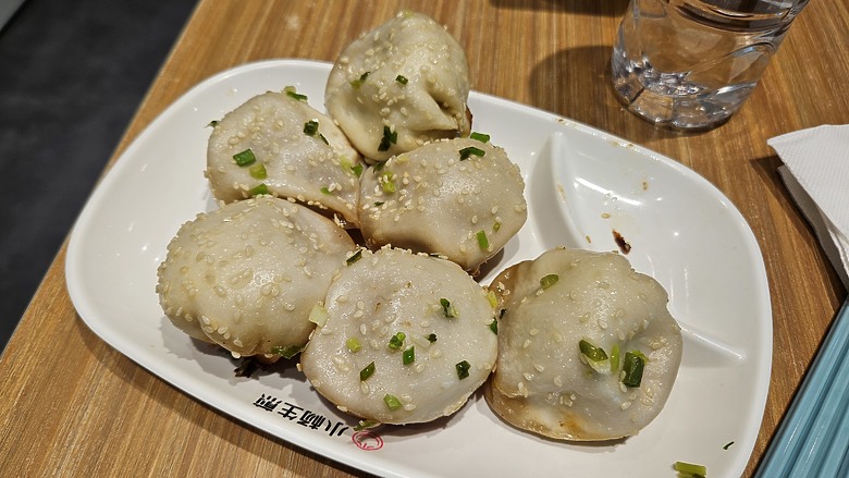小吃▪ 觀景台 ▪ 迪士尼~~與小情人大手牽小手系列之上海自由行