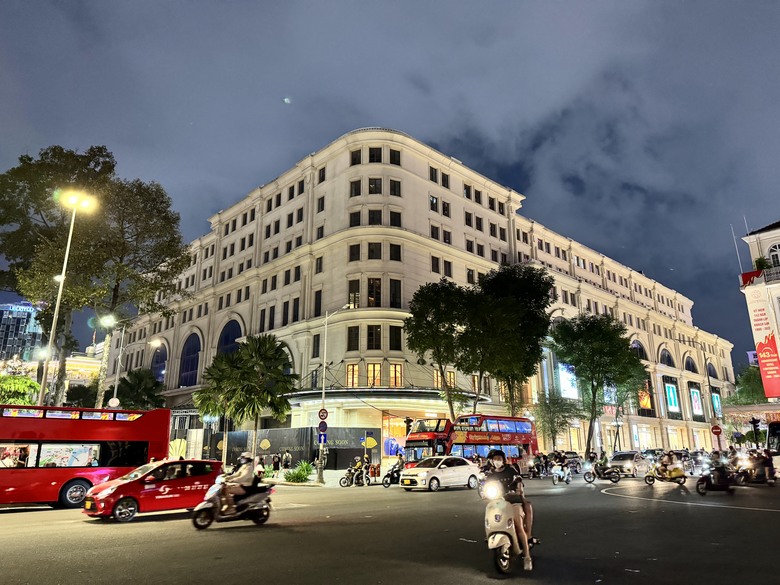 iPhone 15 Pro,不能取代相機,卻可重燃回憶