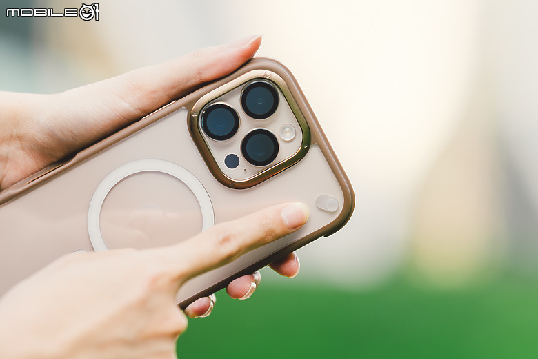 iPhone 16手機殼開箱 – MOMAX MagSafe 支架手機殼、手機編織掛繩開箱實測