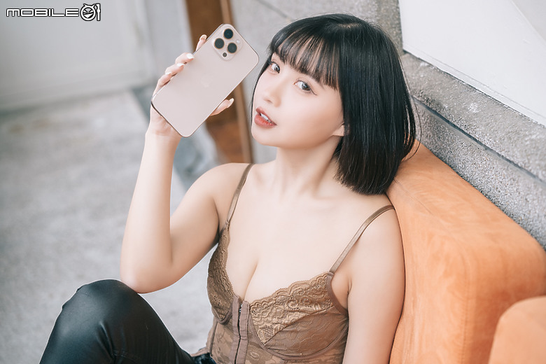 iPhone 16 Pro Max / S24 Ultra相機比較|旗艦對決的前哨戰!