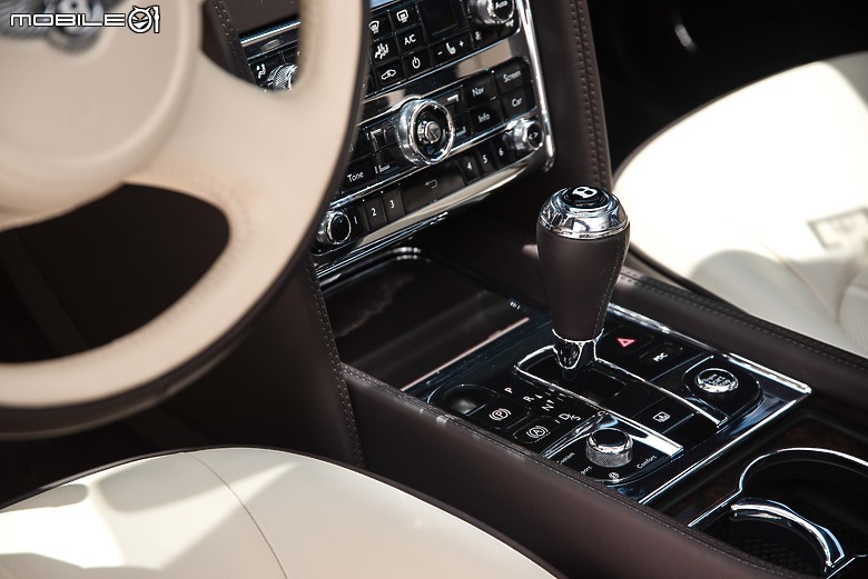 特別企劃|品牌旗艦房車的承先啟後,關於Bentley Flying Spur與Mulsanne的世代傳承!