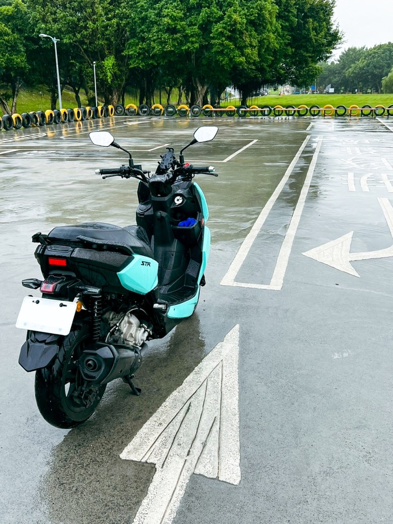 KRV和STR250兩台車交換騎的感想