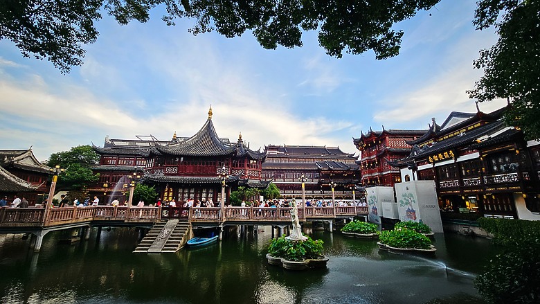 小吃▪ 觀景台 ▪ 迪士尼~~與小情人大手牽小手系列之上海自由行