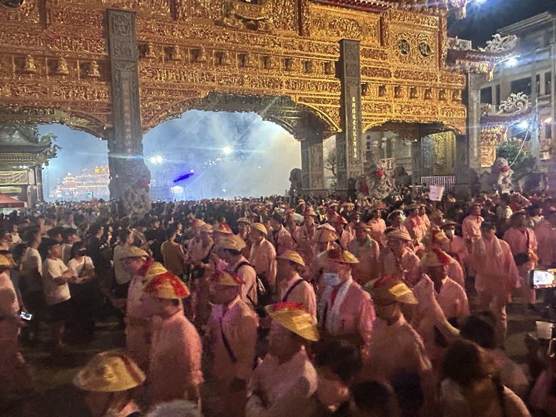 騎遊東港迎王祭典(順風相送)送王篇