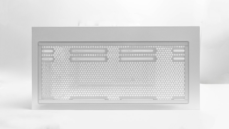 【開箱】桌面上的繁華海景房，Antec CX700 ARGB 極簡易開箱