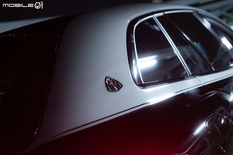 Mercedes-Maybach EQS 680 SUV Night Series 試駕｜黑夜裡更閃亮動人的電動休旅旗艦！