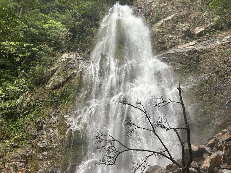 登山健行最親民的知本白玉瀑布