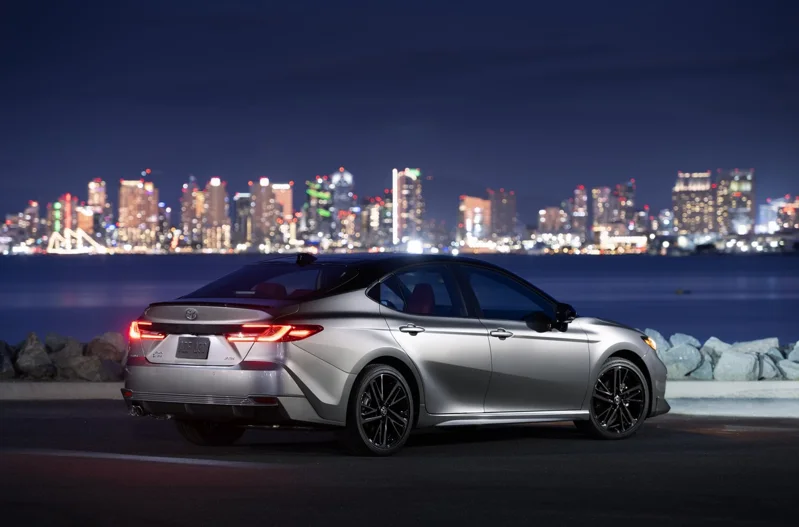 誰說房車沒人買?Toyota Camry一天可賣超過800輛!