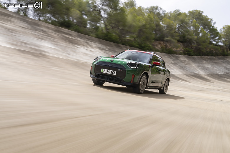 【2024巴黎車展】MINI JCW Electric/Aceman連袂亮相，新一代純電小鋼砲、性能小休旅誕生！