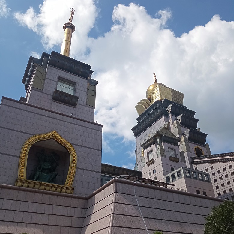 BMW M4 Competition 埔里 中台禪寺 半日遊