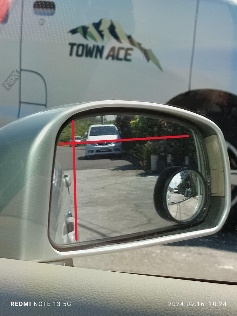 新手駕駛倒車入庫的方法