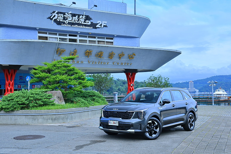 (映像分享) 徜徉山水之間、征服公路之巔in南投日月潭、武嶺 feat. Kia Sorento