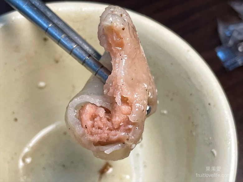 點我看大圖 炭燒羊肉爐火鍋,湯頭好喝,羊肉肉質軟嫩,秋冬進補、聚餐好地方