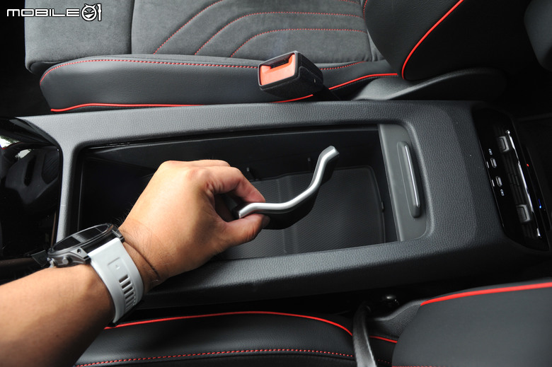 Volkswagen ID.4/ID.5 試駕｜主力電車終於到位，均衡表現值得等待！