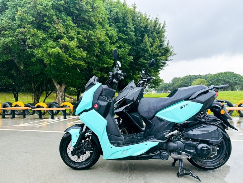 KRV和STR250兩台車交換騎的感想