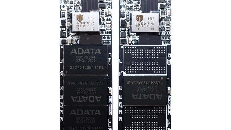 TLC 2TB 四千有找 ADATA XPG GAMMIX S60 PRO