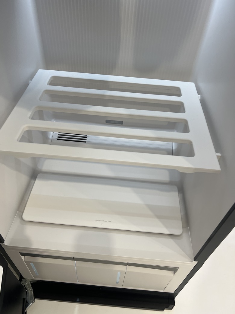 【快閃店現場體驗】LG Styler 蒸氣電子衣櫥第二代-「品味護衣」我都要，三機一體，一站搞定