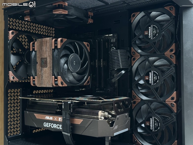 無光黑色信仰貓頭鷹 ft. Antec C7 ARGB