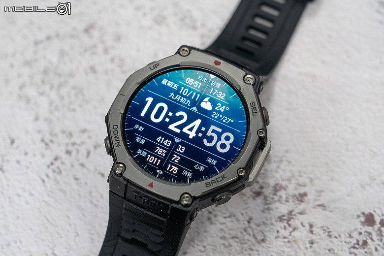 華米 Amazfit T-Rex 3 軍規運動手錶｜風格硬派，專為戶外探險而生！