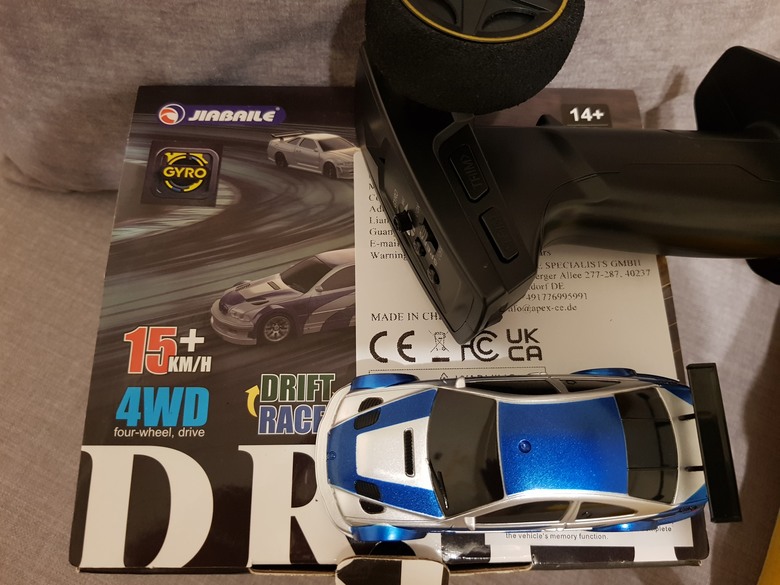 4驅甩尾、飄移小車分享,1/43 JIABAILE